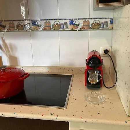 Hyp-marina , El Capricho. Apartament