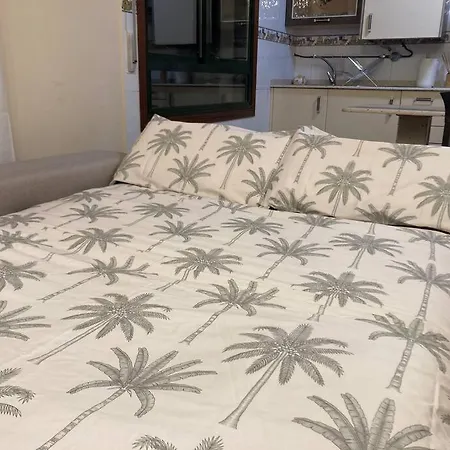 Hyp-marina , El Capricho. Apartament